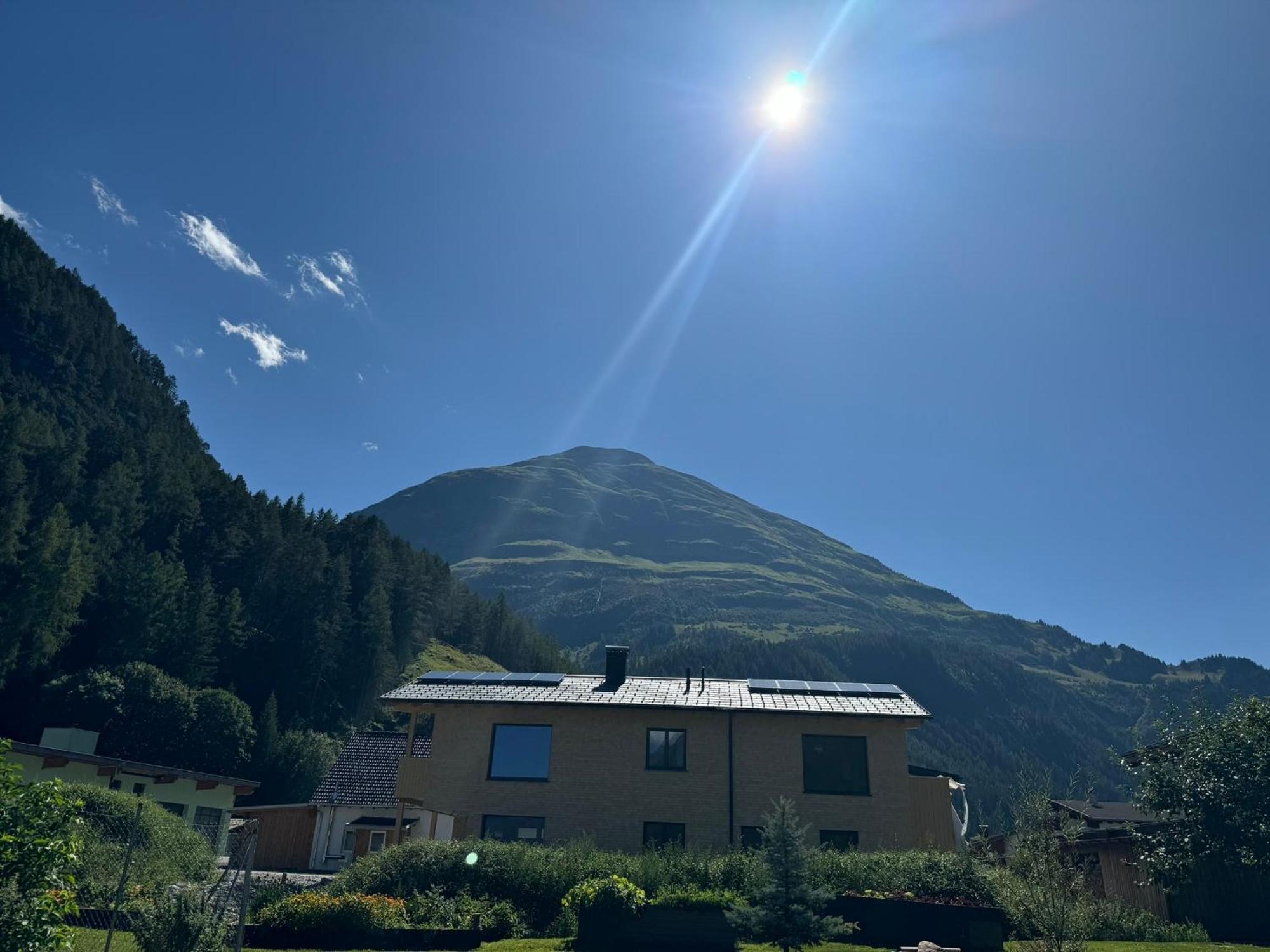 Griable Apartment Steeg Bagian luar foto